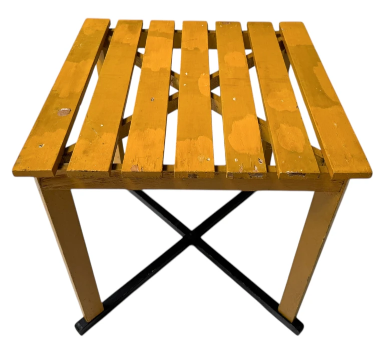 Two Art Deco Modernist Lacquered Beech Armchairs and Table, 1930s